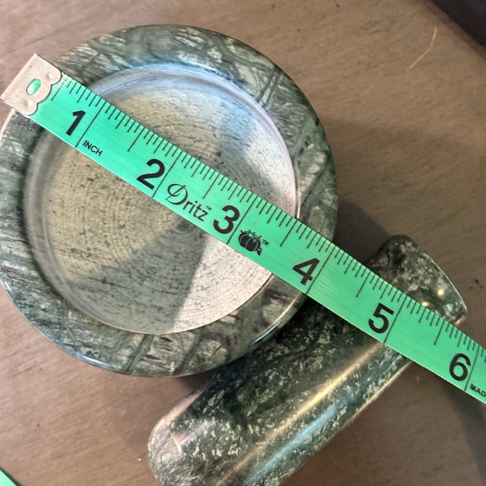 Green Marble Mortar and Pestle - Picture 4 of 5